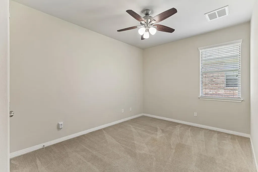 1049 Sussex Way Round Rock TX 78665
