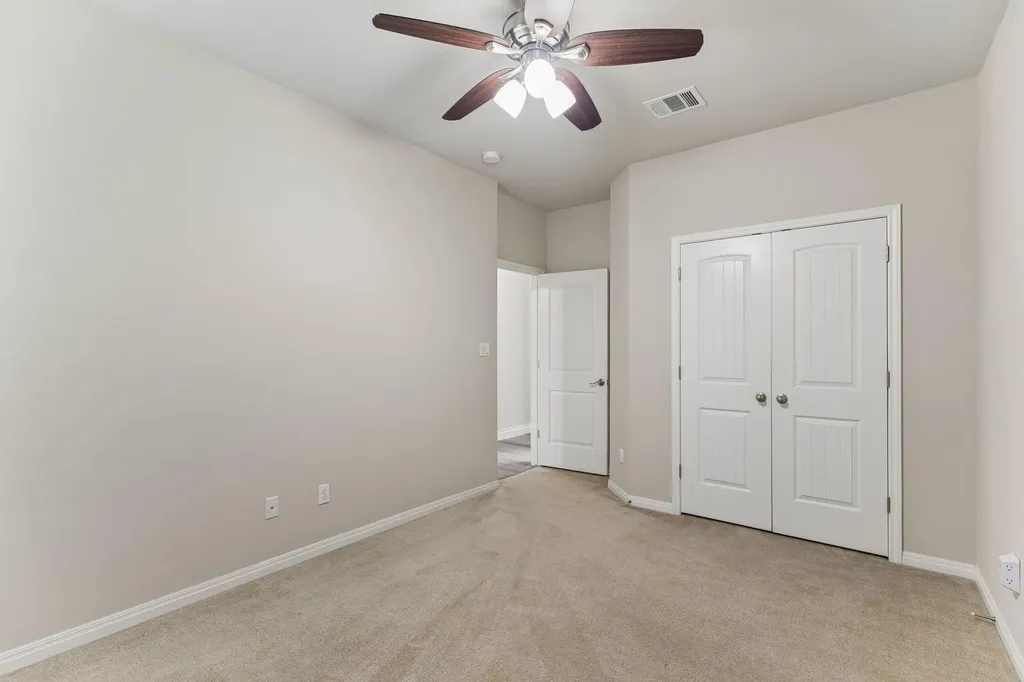 1049 Sussex Way Round Rock TX 78665