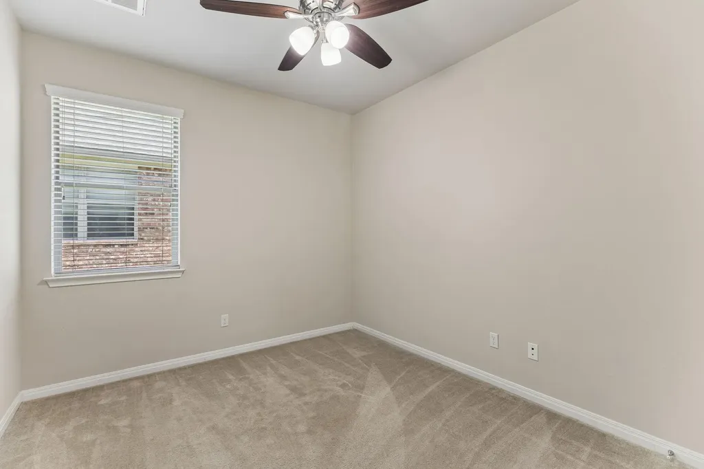 1049 Sussex Way Round Rock TX 78665