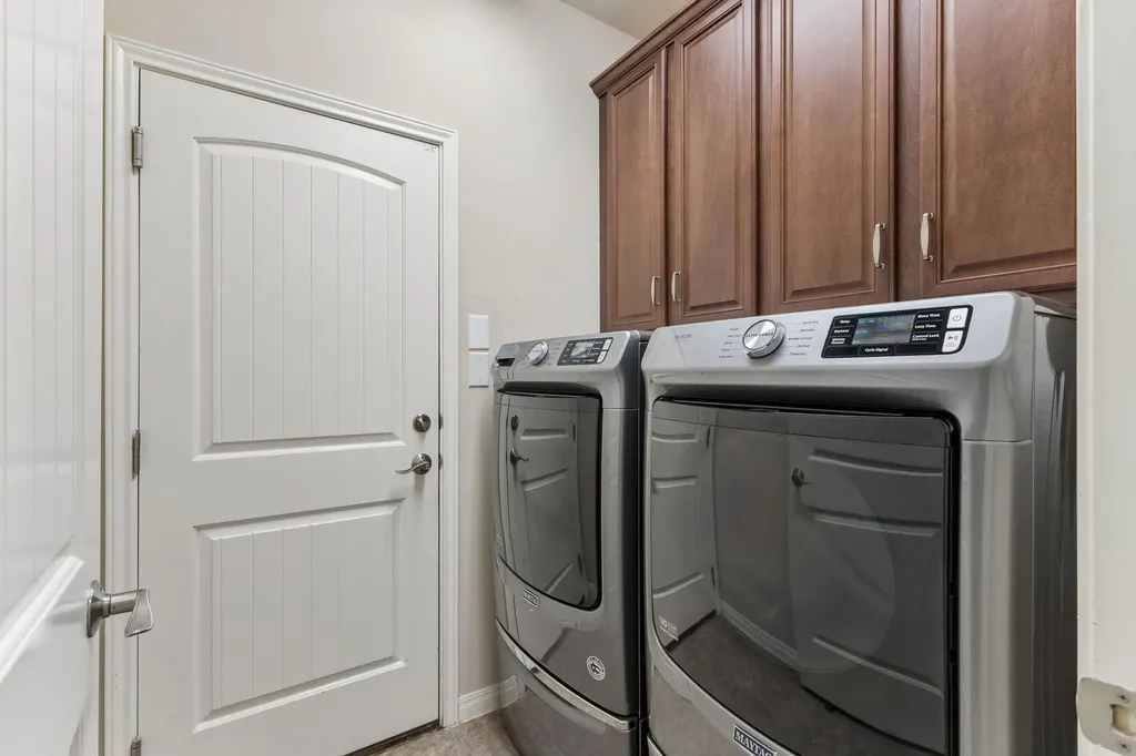 1049 Sussex Way Round Rock TX 78665