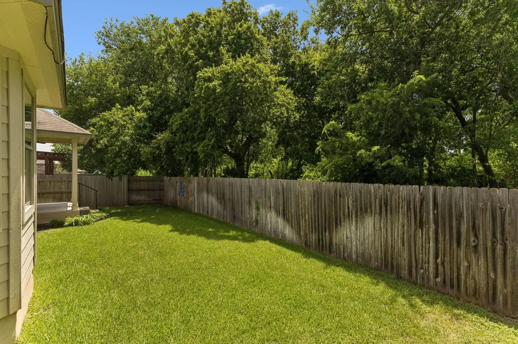 1049 Sussex Way Round Rock TX 78665