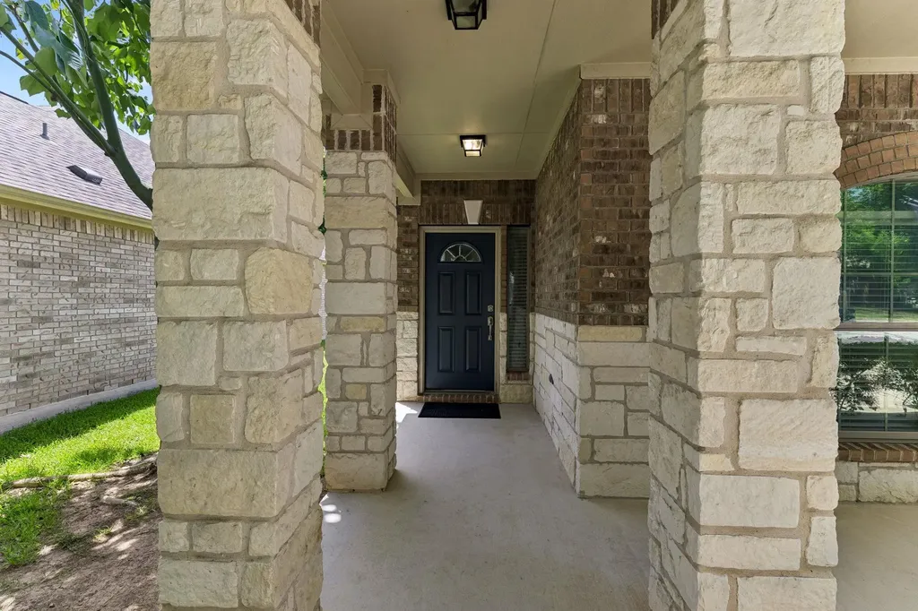 1049 Sussex Way Round Rock TX 78665
