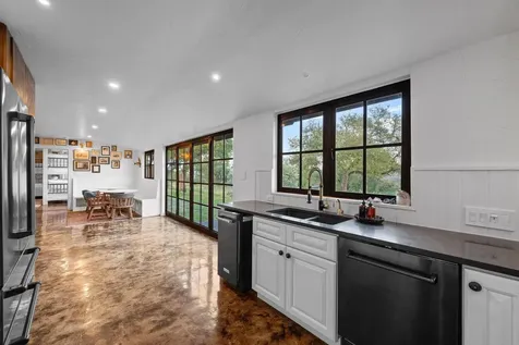 5930 Grotto Creek Court Fischer TX 78623