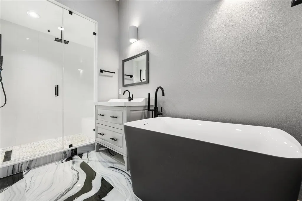 1009 Highknoll Lane Georgetown TX 78628