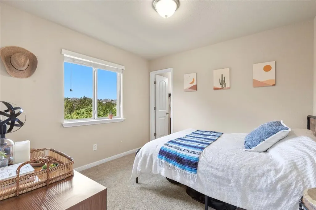 561 Stone View Trail Austin TX 78737