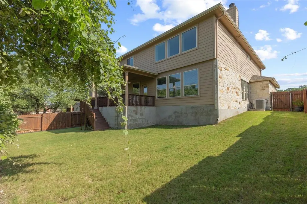 561 Stone View Trail Austin TX 78737
