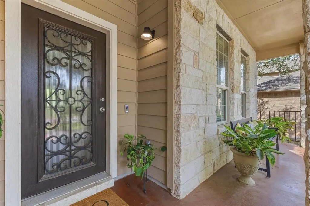 561 Stone View Trail Austin TX 78737