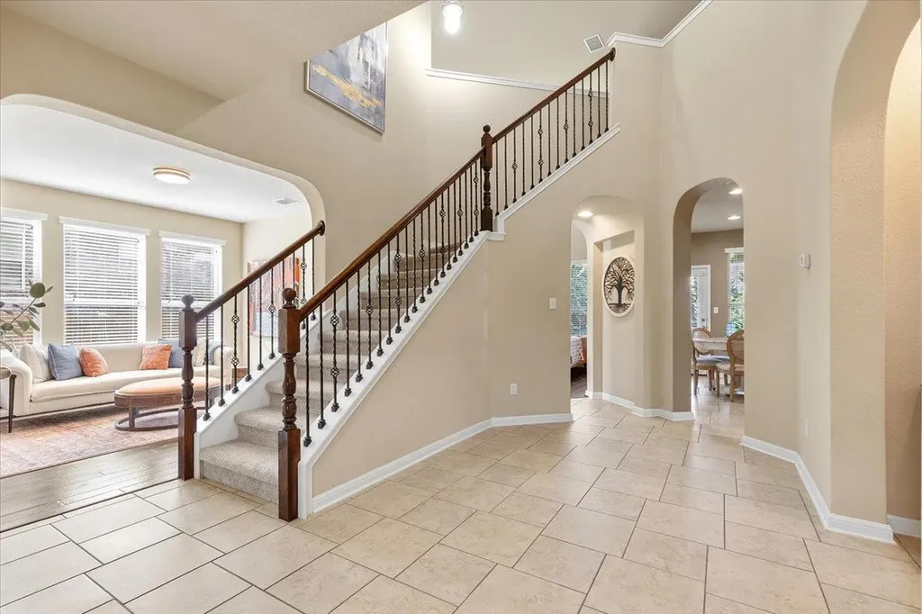 561 Stone View Trail Austin TX 78737