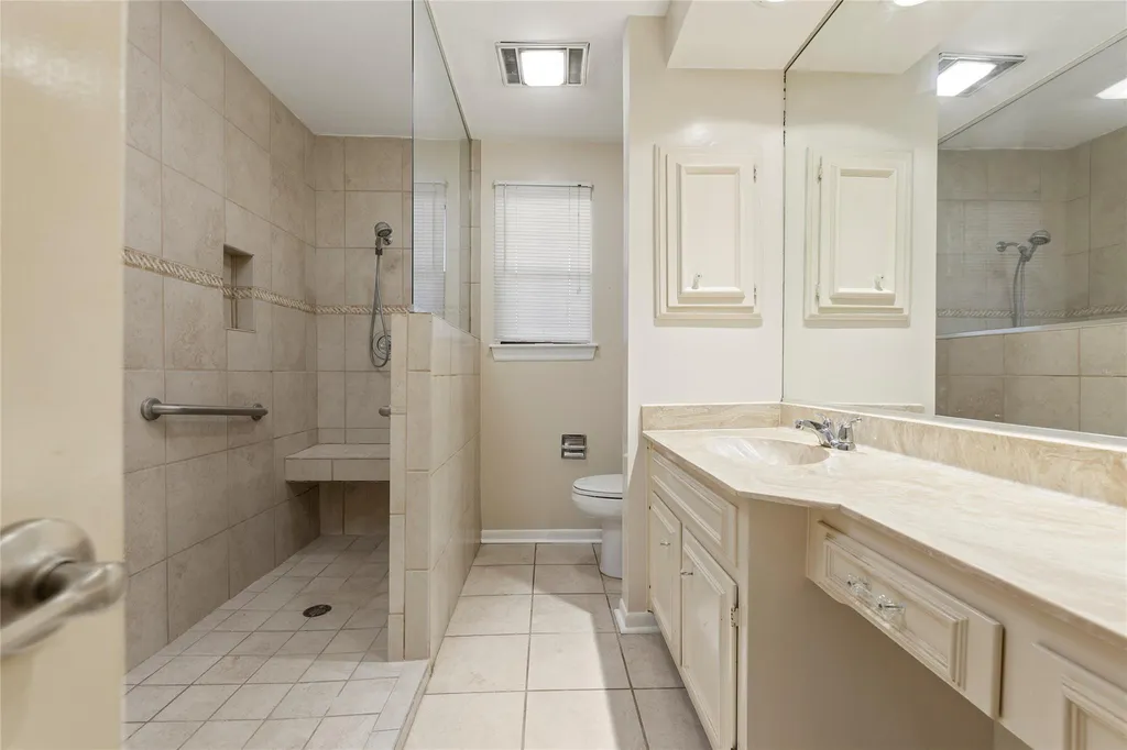 8415 Fredericksburg Road San Antonio TX 78229