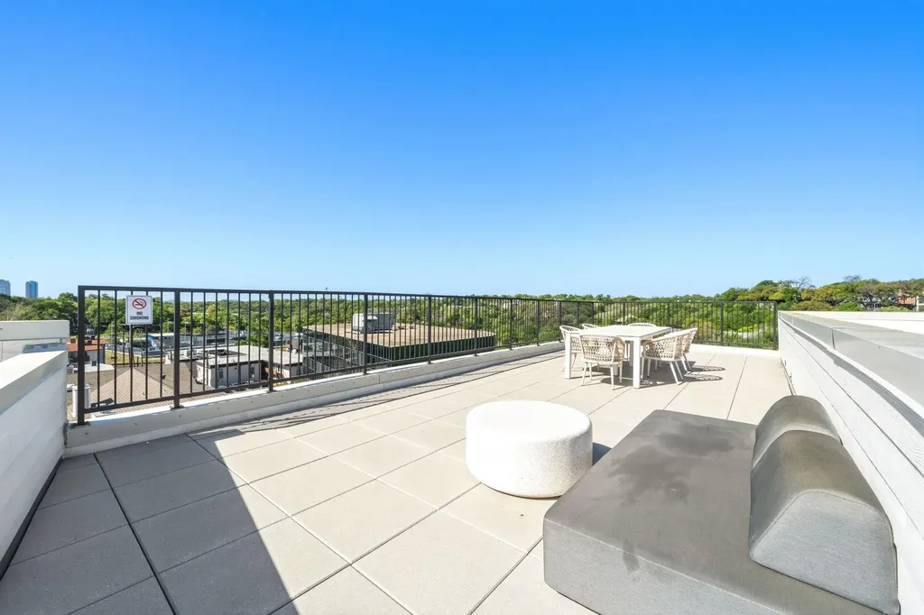 2500 Longview Street Austin TX 78705