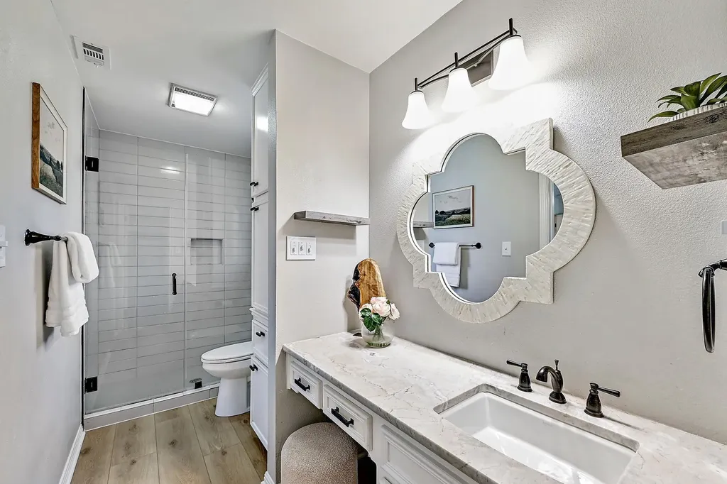 11105 Wintergreen Hill Austin TX 78750