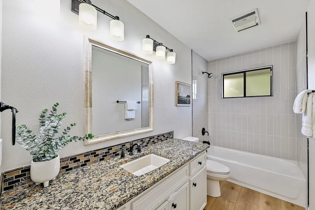 11105 Wintergreen Hill Austin TX 78750