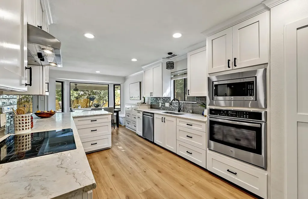 11105 Wintergreen Hill Austin TX 78750
