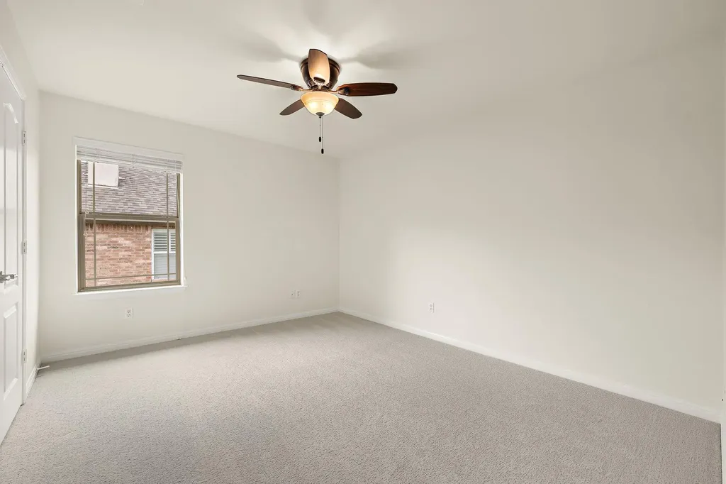 7516 Brecourt Manor Way Austin TX 78739