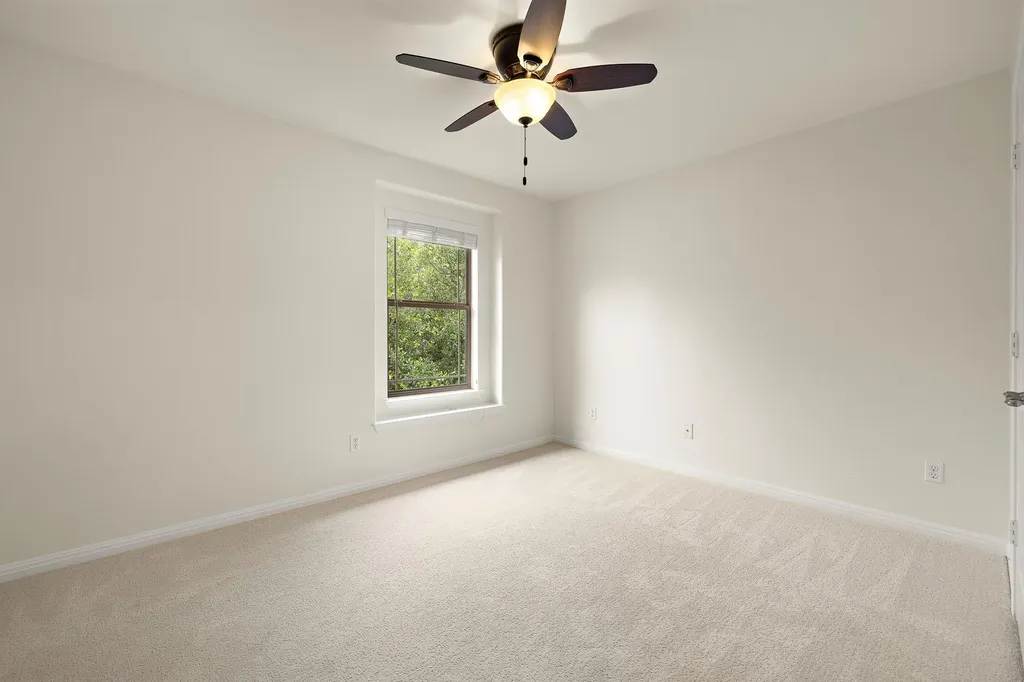 7516 Brecourt Manor Way Austin TX 78739