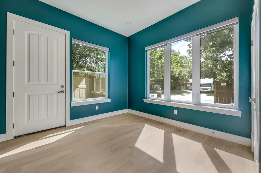 8315 Hathaway Drive Austin TX 78757