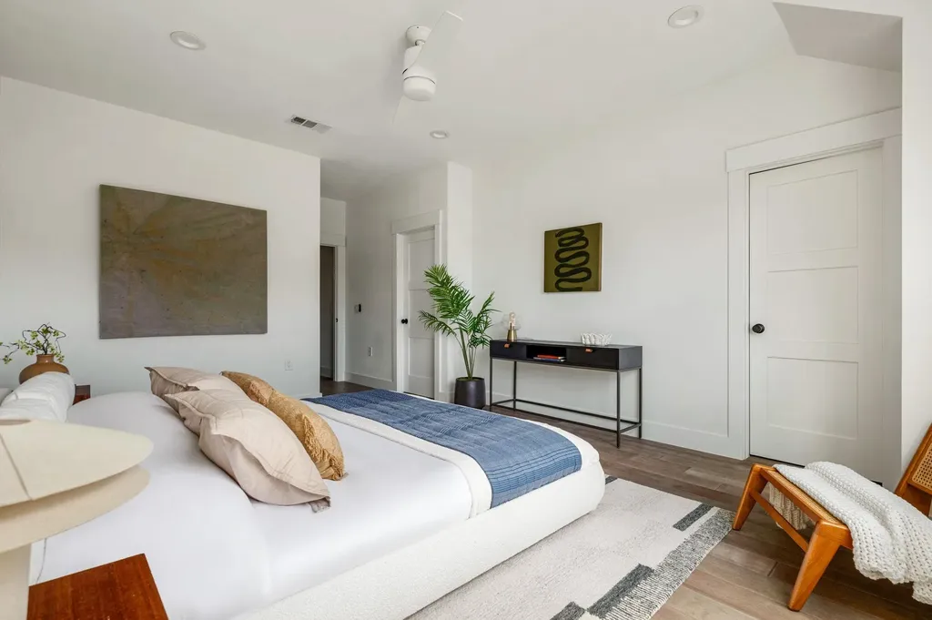 4405 Jinx Avenue Austin TX 78745