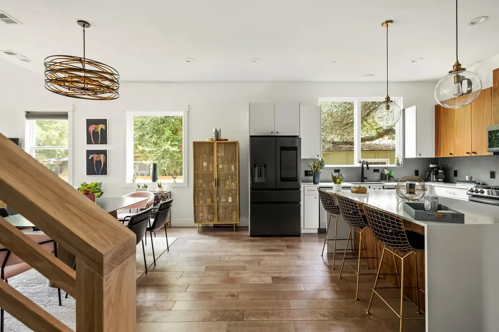 4405 Jinx Avenue Austin TX 78745