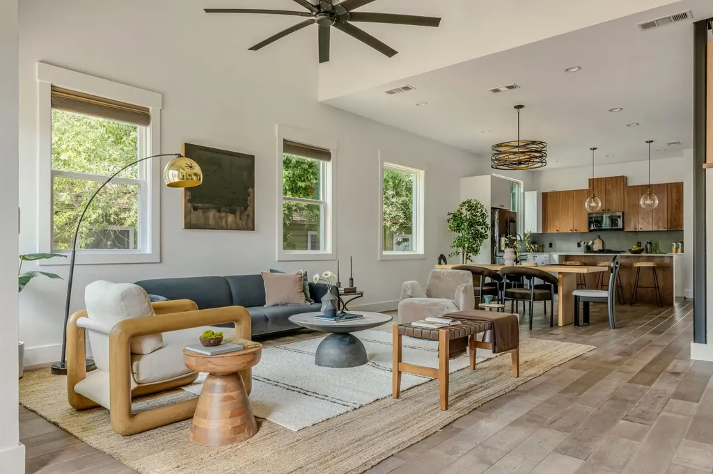 4405 Jinx Avenue Austin TX 78745