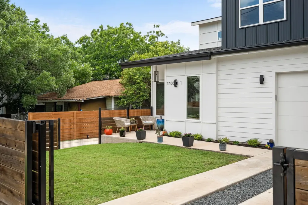 4405 Jinx Avenue Austin TX 78745