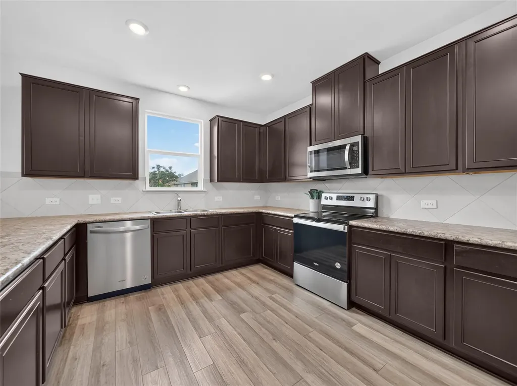 1604 Foxglove Drive Lockhart TX 78644