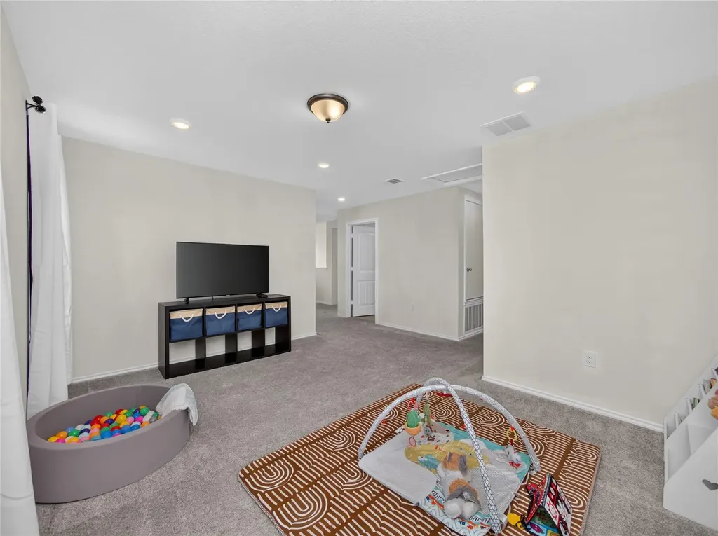 1604 Foxglove Drive Lockhart TX 78644