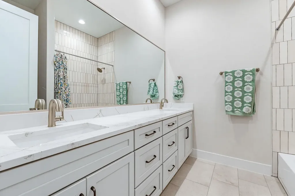 602 N Shorewood Drive Granite Shoals TX 78654