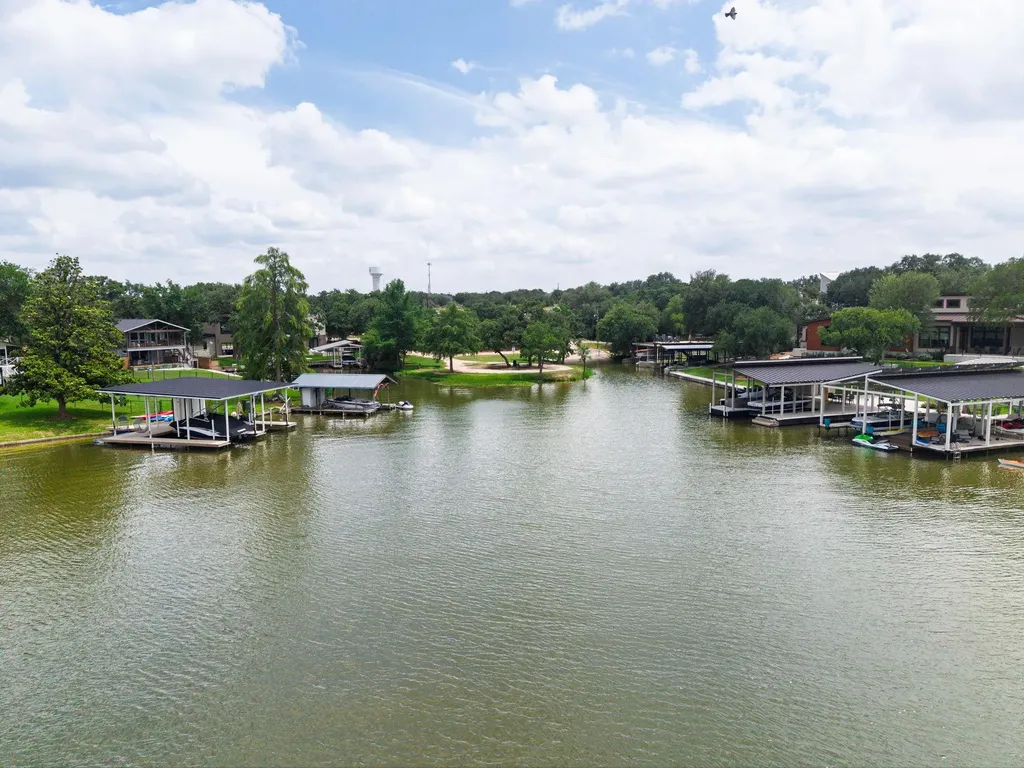 602 N Shorewood Drive Granite Shoals TX 78654