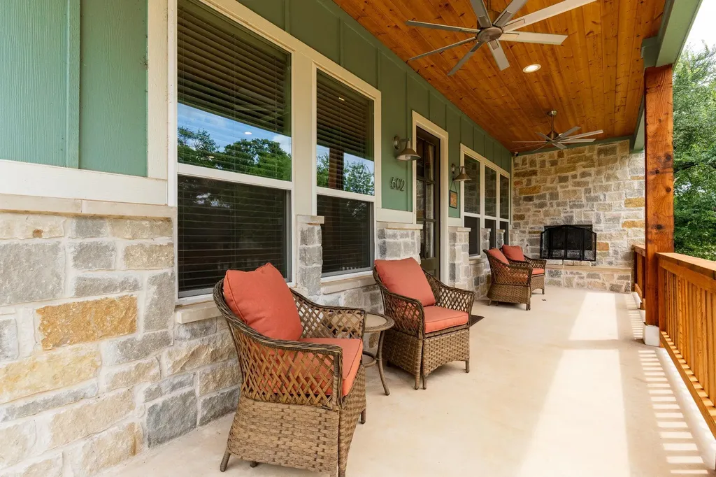 602 N Shorewood Drive Granite Shoals TX 78654