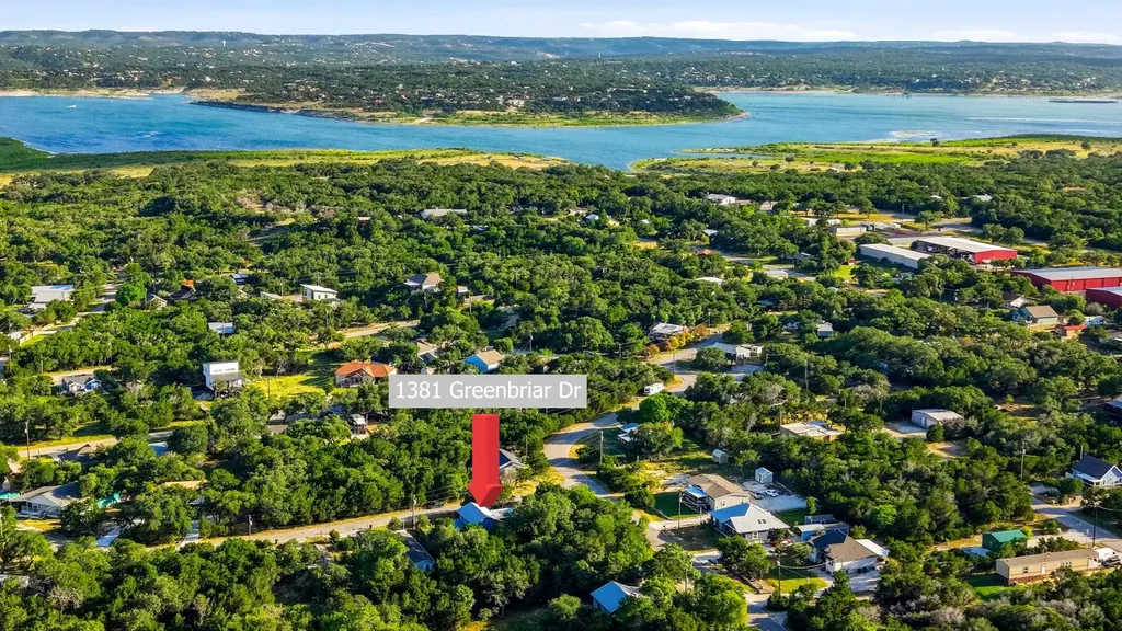 1381 Greenbriar Drive Canyon Lake TX 78133