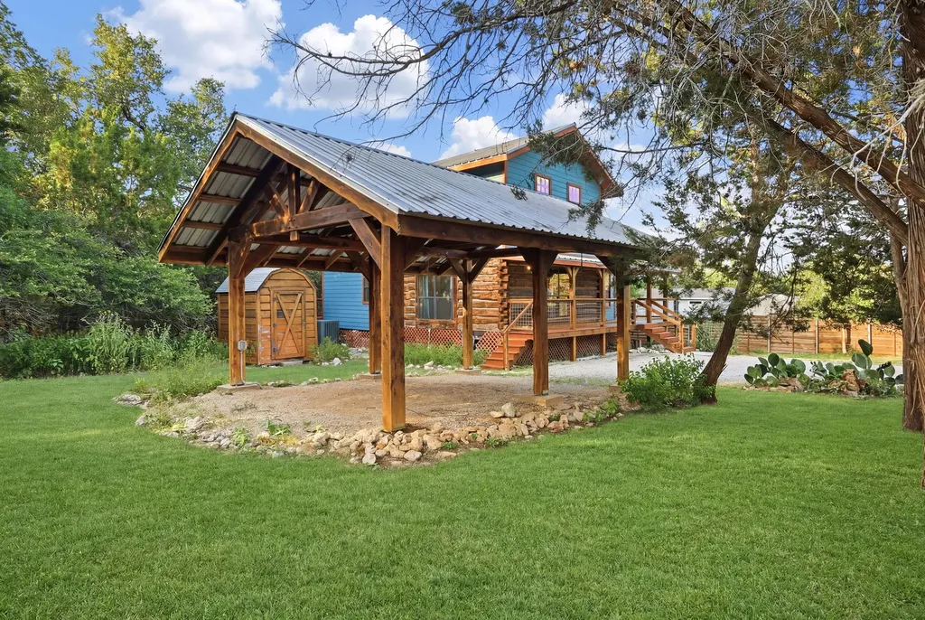 1381 Greenbriar Drive Canyon Lake TX 78133