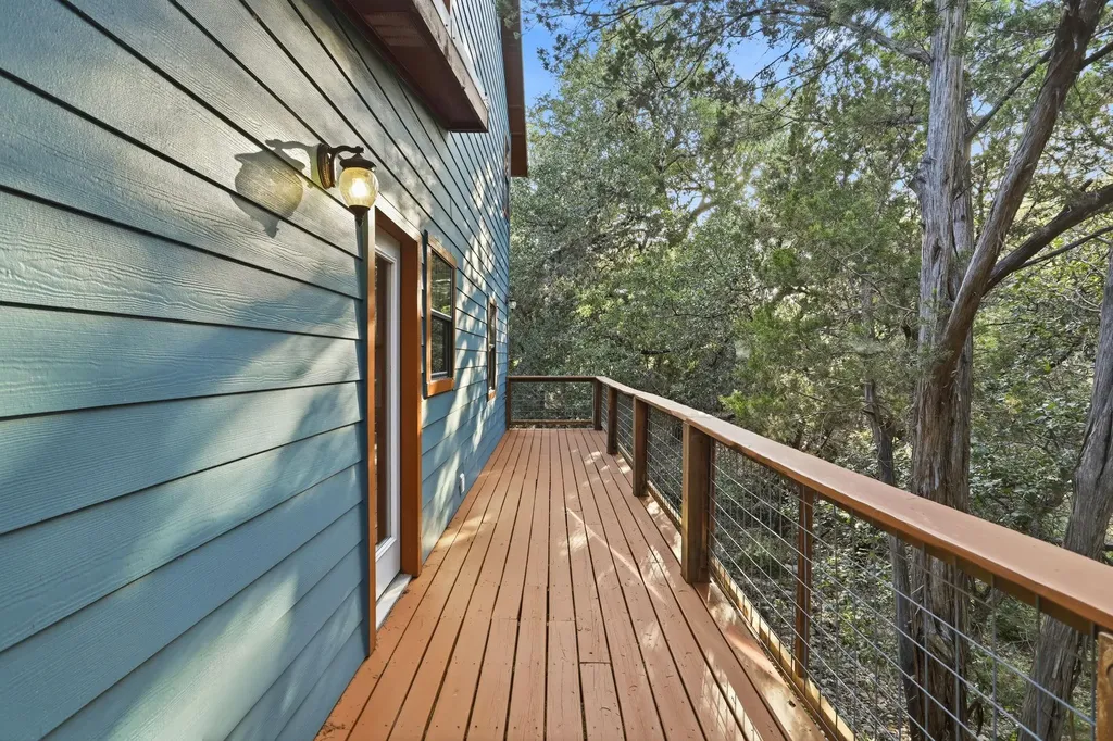 1381 Greenbriar Drive Canyon Lake TX 78133