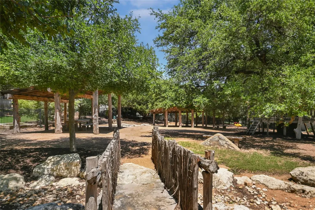 810 Crestone Stream Drive Austin TX 78738