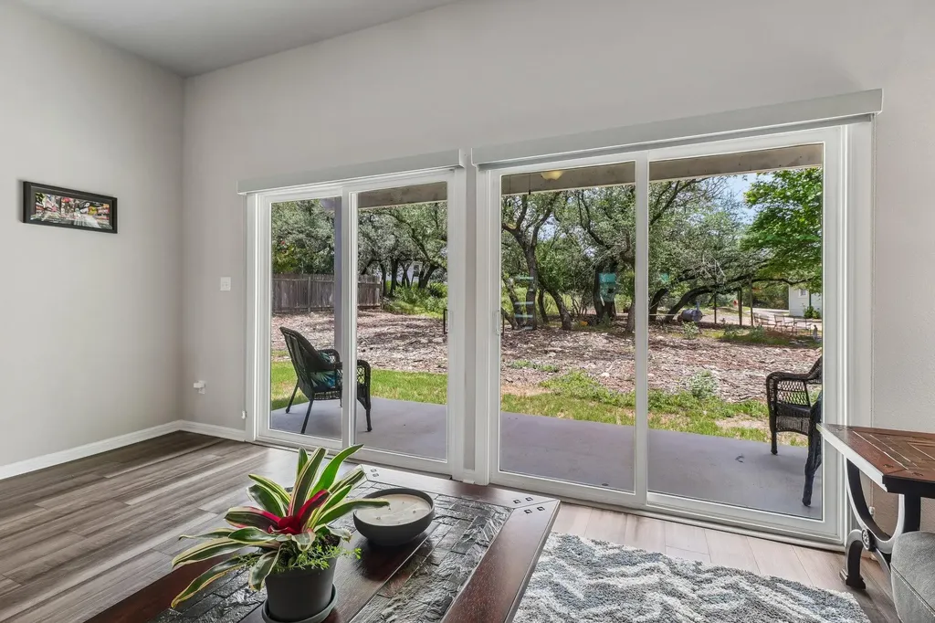 2701 Warren Cove Lago Vista TX 78645