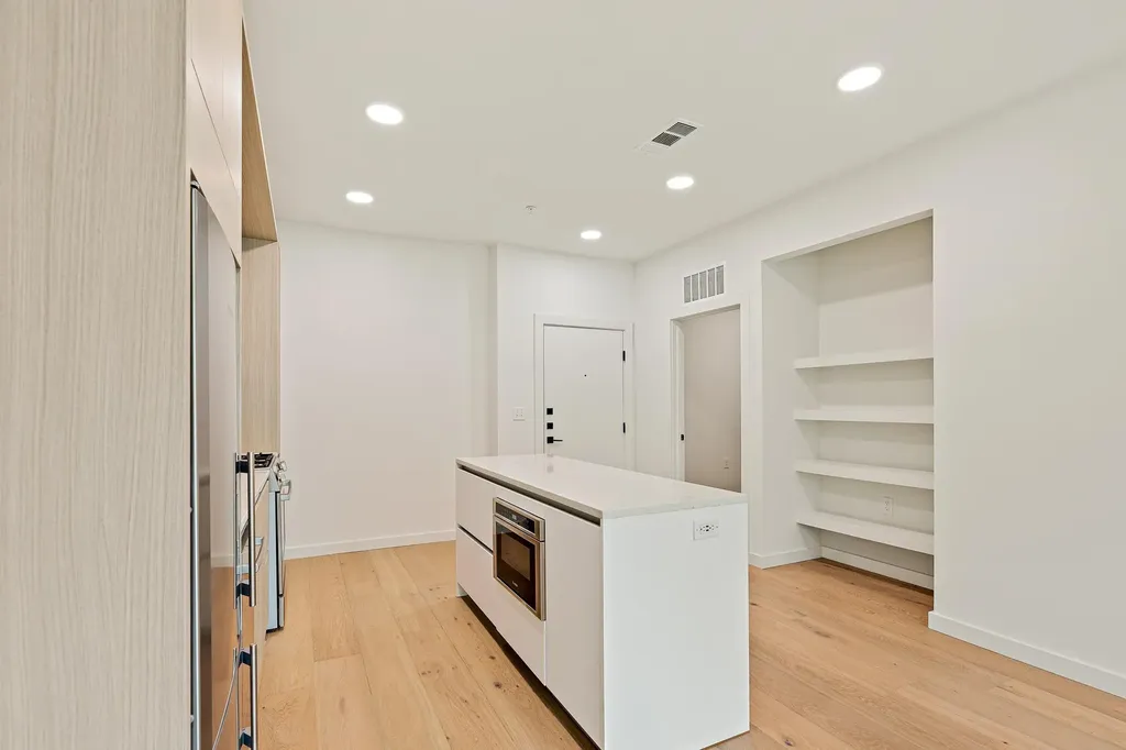 2209 S 1st Street Austin TX 78704