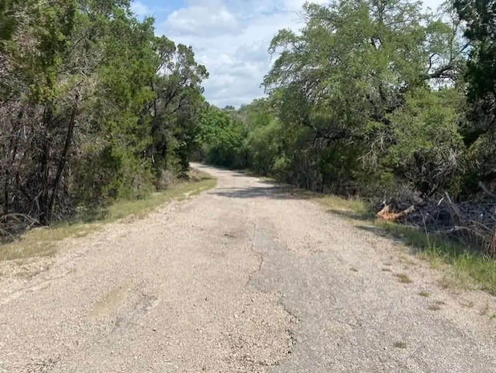 20902 Stone Cliff Drive Lago Vista TX 78645