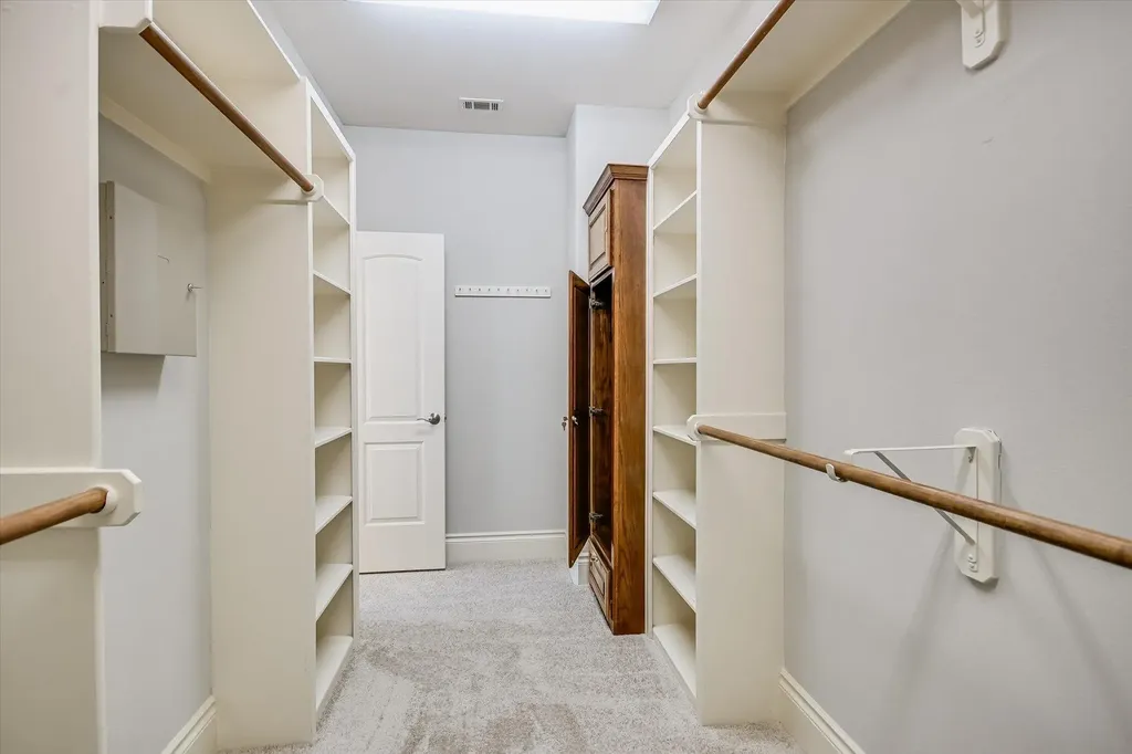 19620 Single Peak Cove Spicewood TX 78669