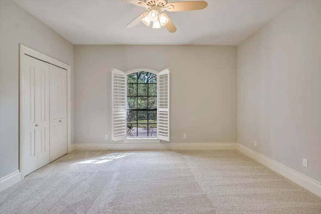 19620 Single Peak Cove Spicewood TX 78669