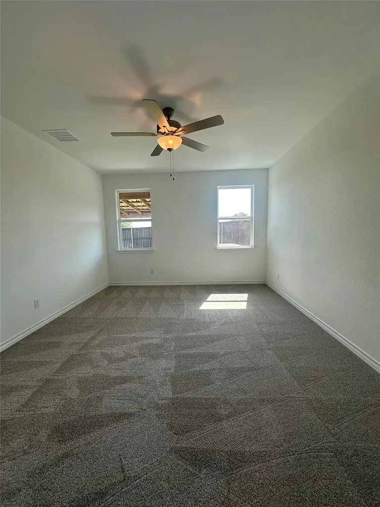206 Thurman Holt Road Hutto TX 78634