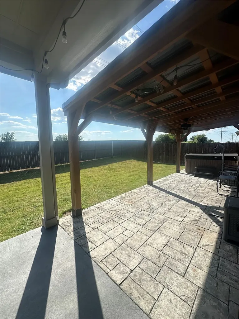 206 Thurman Holt Road Hutto TX 78634