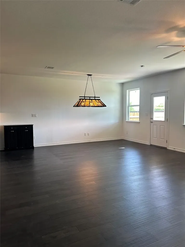 206 Thurman Holt Road Hutto TX 78634