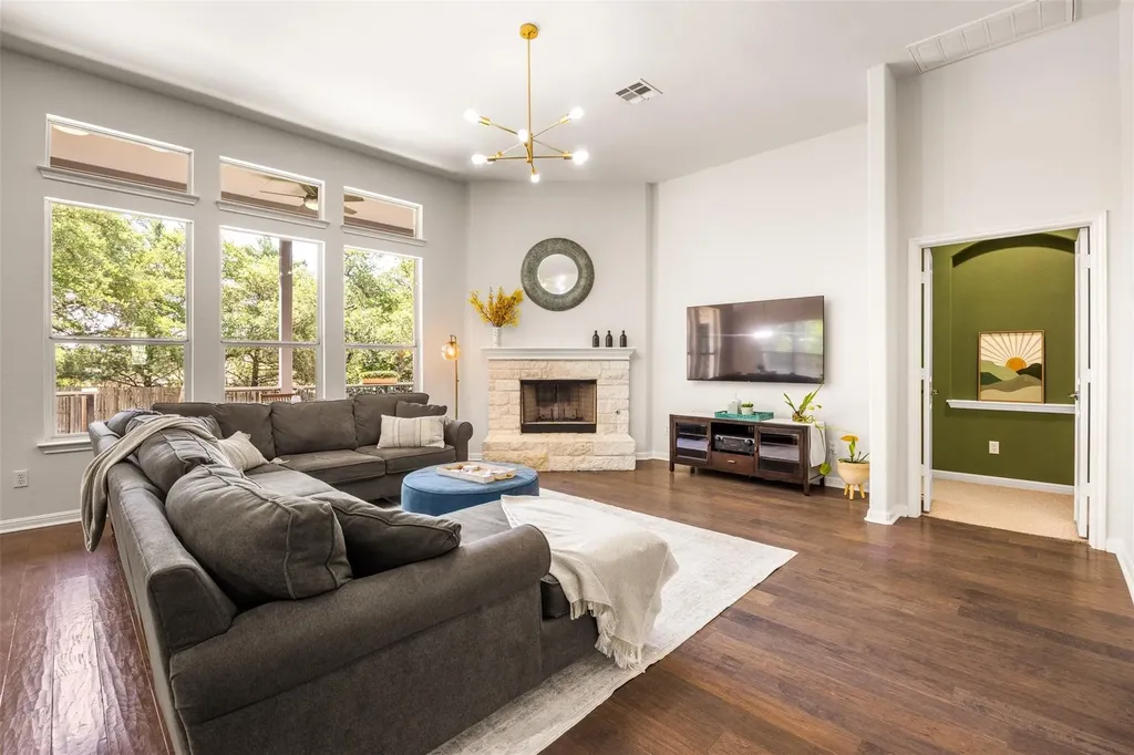 311 Grafton Lane Austin TX 78737