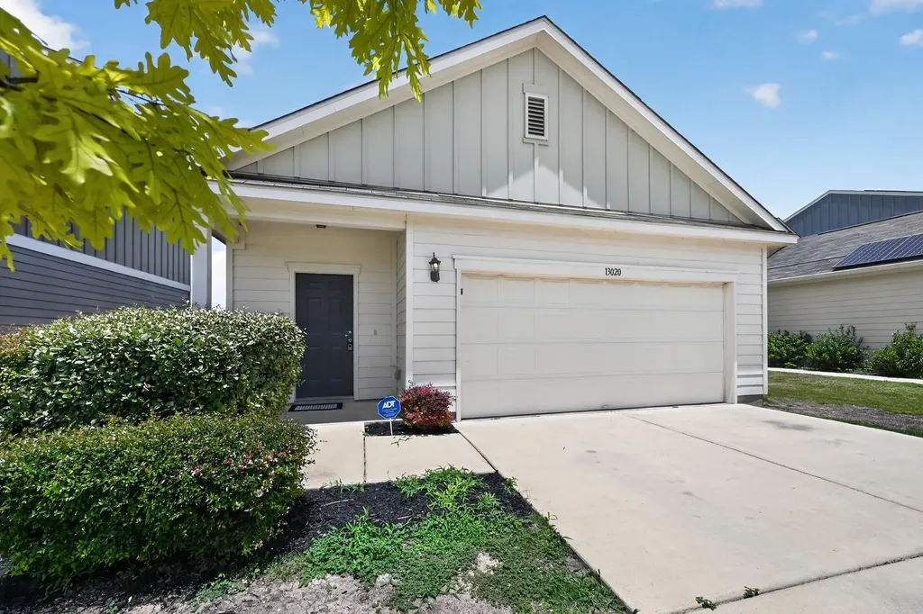 13020 Foreston Drive Austin TX 78653