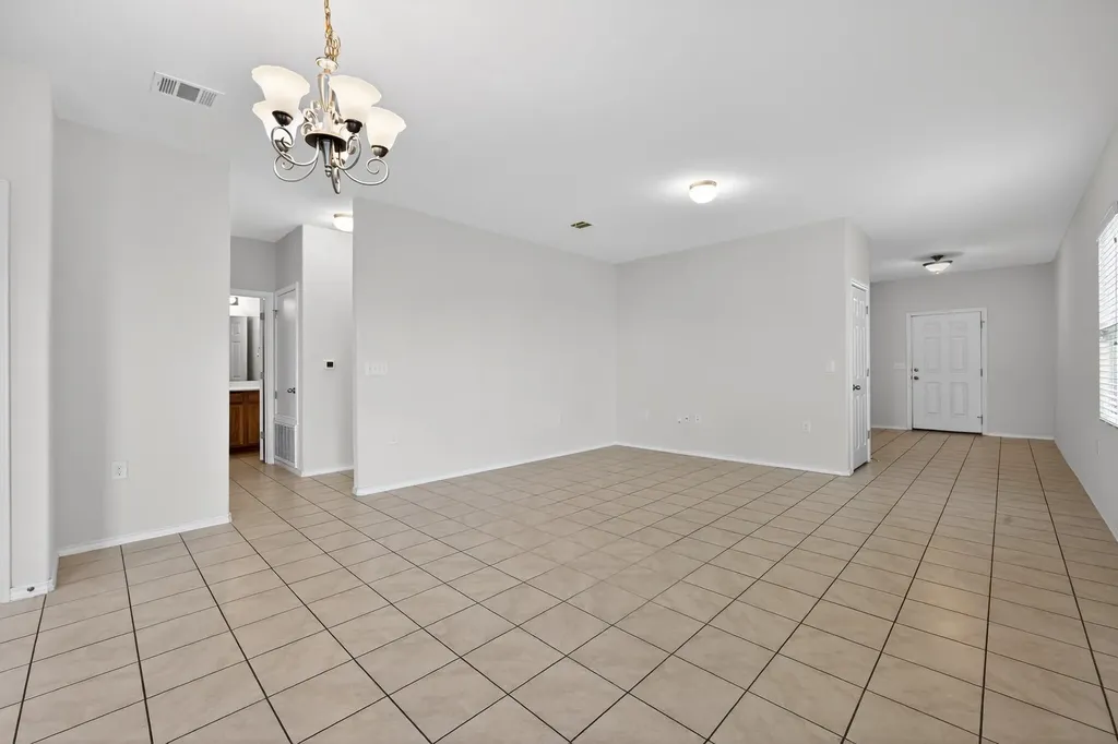 13020 Foreston Drive Austin TX 78653
