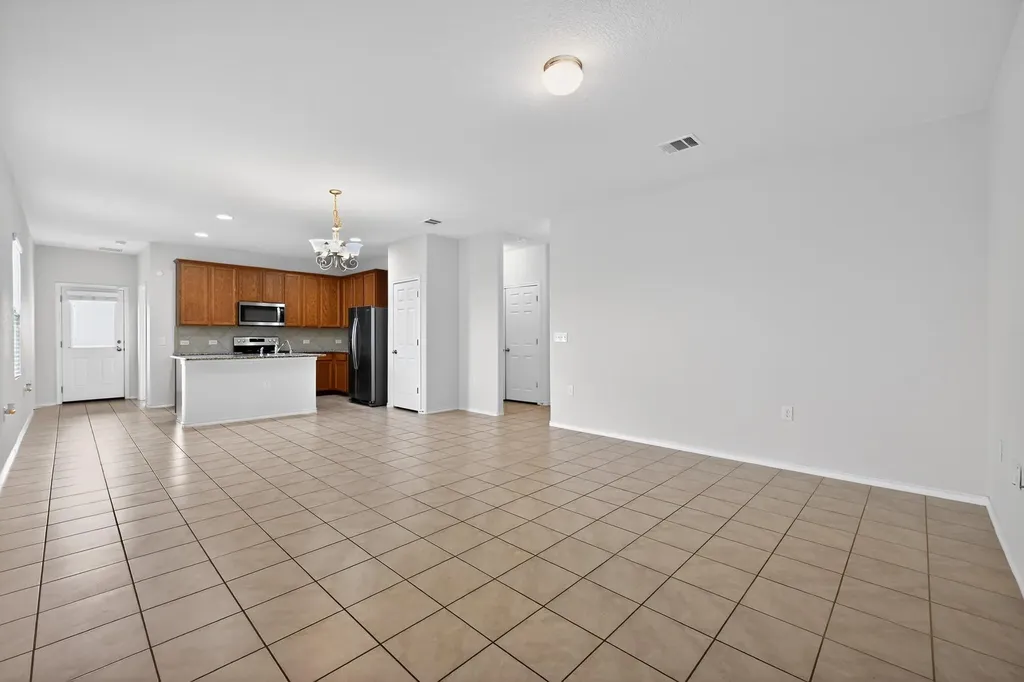 13020 Foreston Drive Austin TX 78653