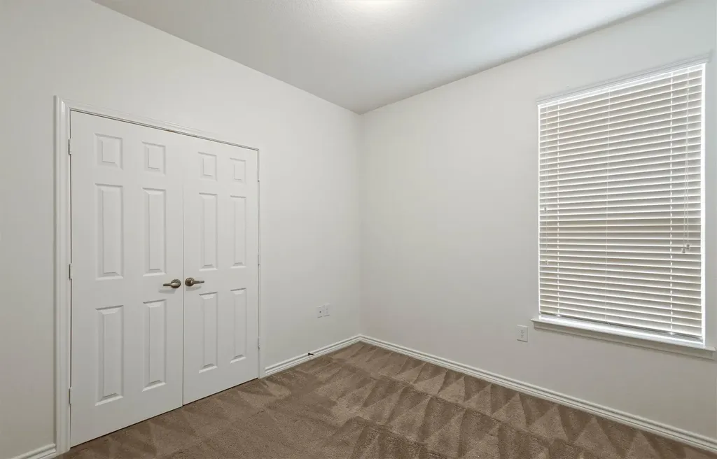 7343 Bluebonnet Bay San Antonio TX 78218