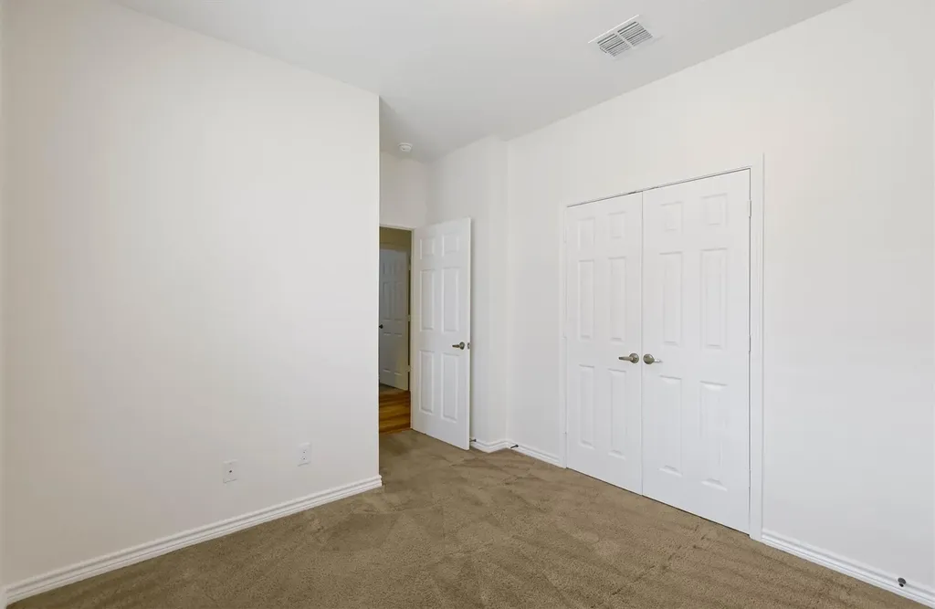 7343 Bluebonnet Bay San Antonio TX 78218