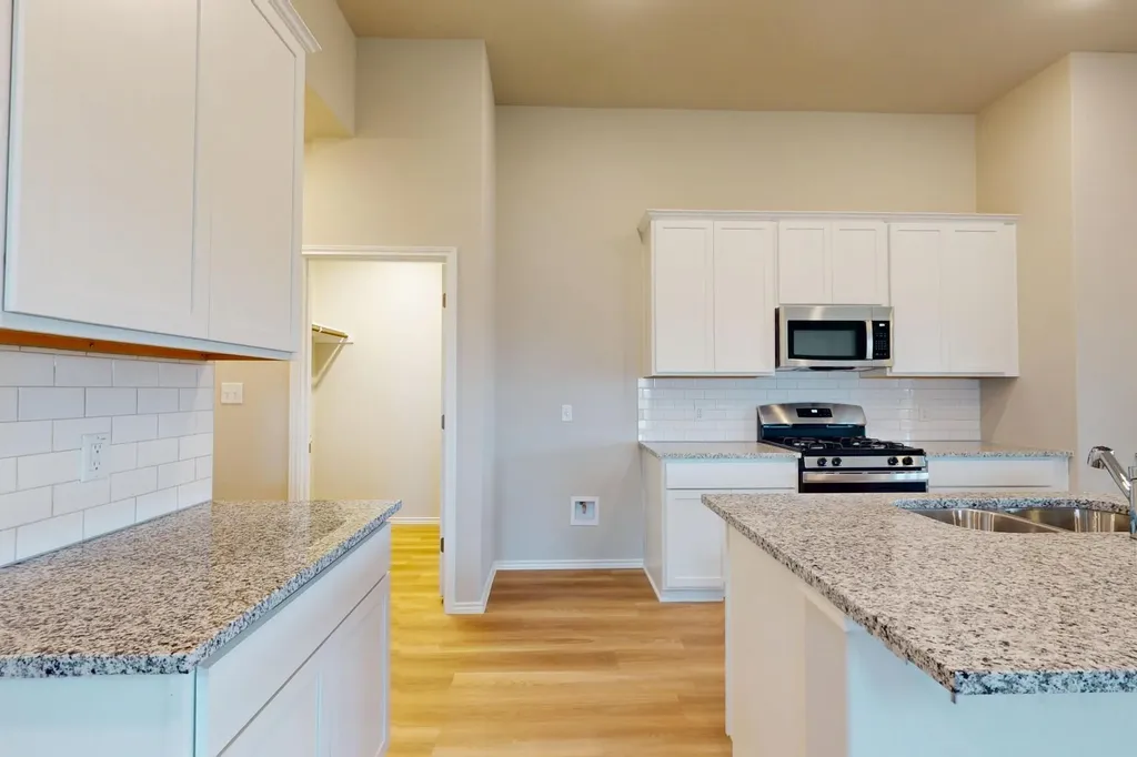 19901 Hirono Drive Manor TX 78653