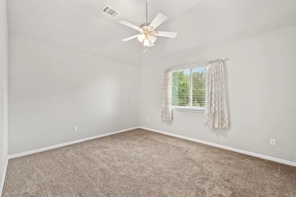 503 Stonewood Lane Buda TX 78610