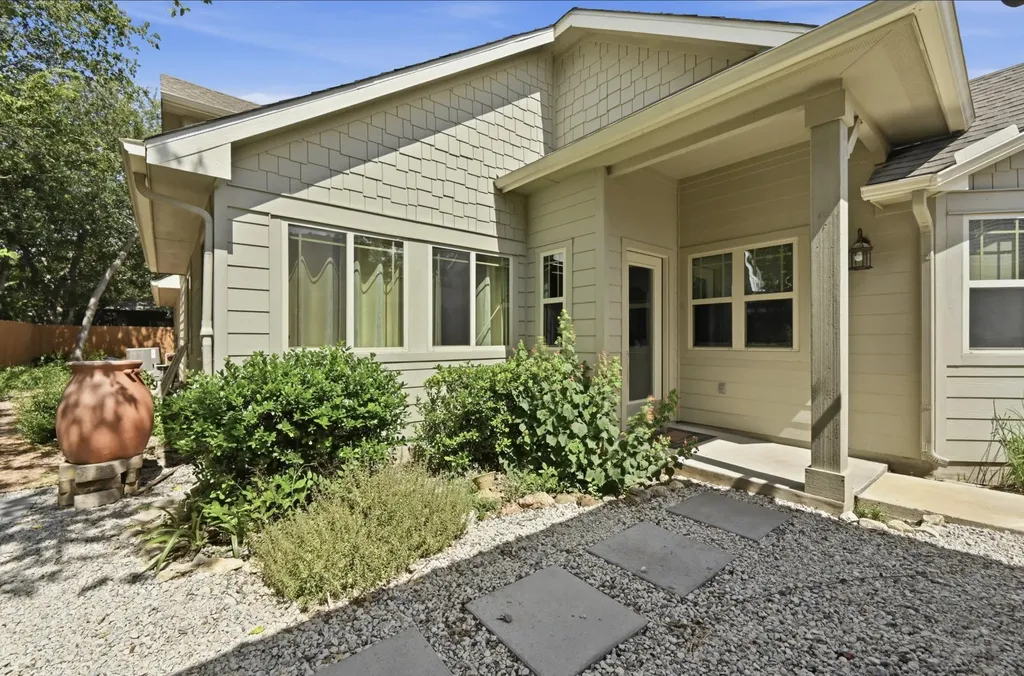503 Stonewood Lane Buda TX 78610